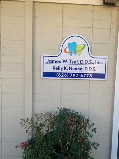 Dentist in Pasadena